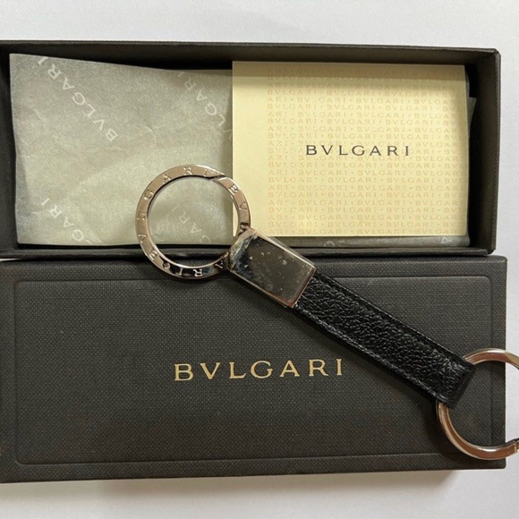 🆕🏷️ 💯Authentic  Bailey  BVLGARI BVLGAR Imens Keyring - Picture 3 of 7
